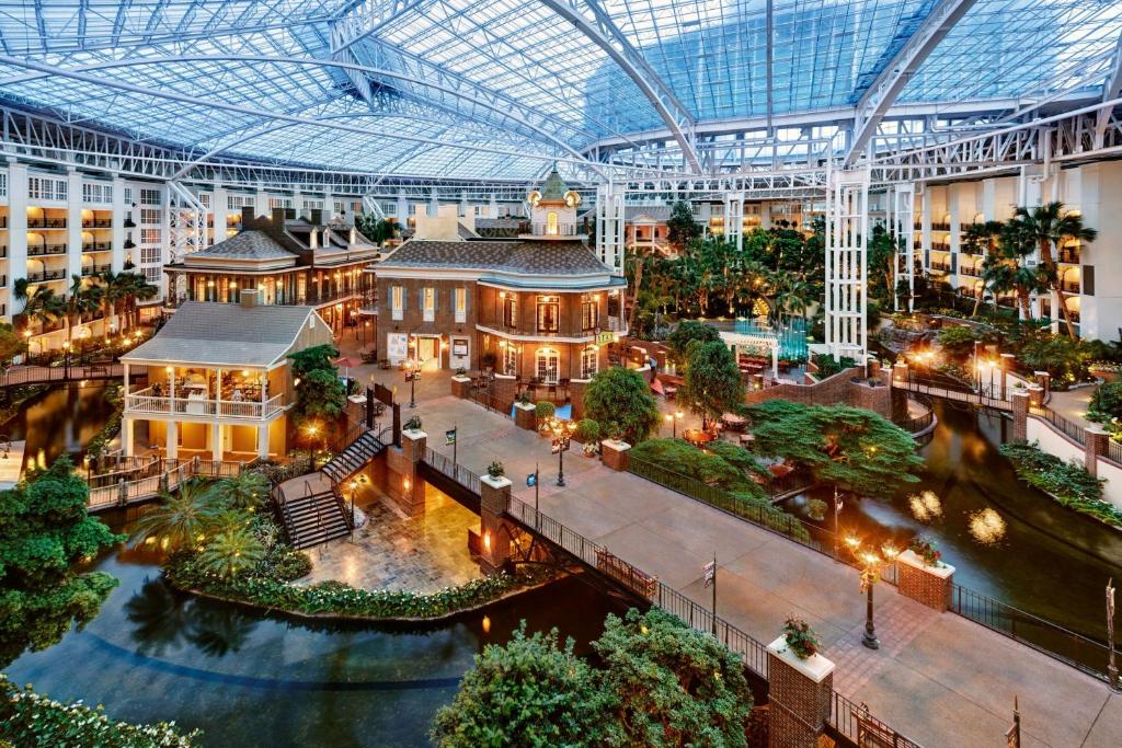 Gaylord Opryland Resort & Convention Center - Tennessee